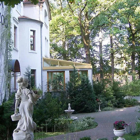 Herzog Отель 3*